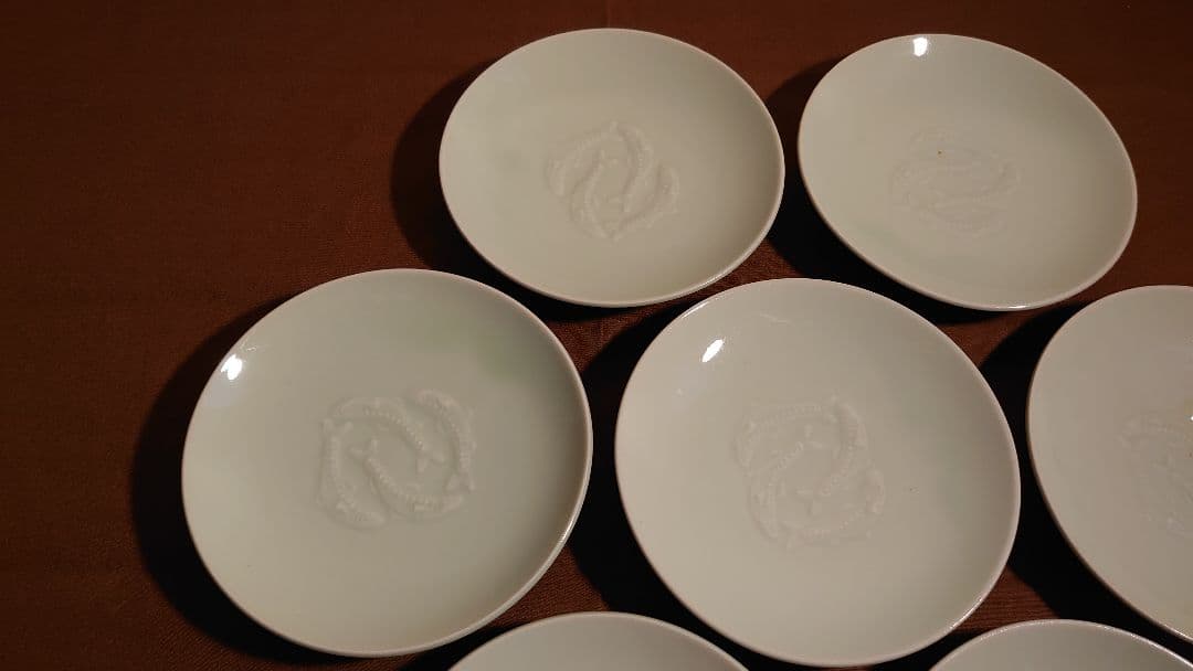 李朝　青磁　古伊万里　伊万里　陽刻　魚の図　蔵出し　７客