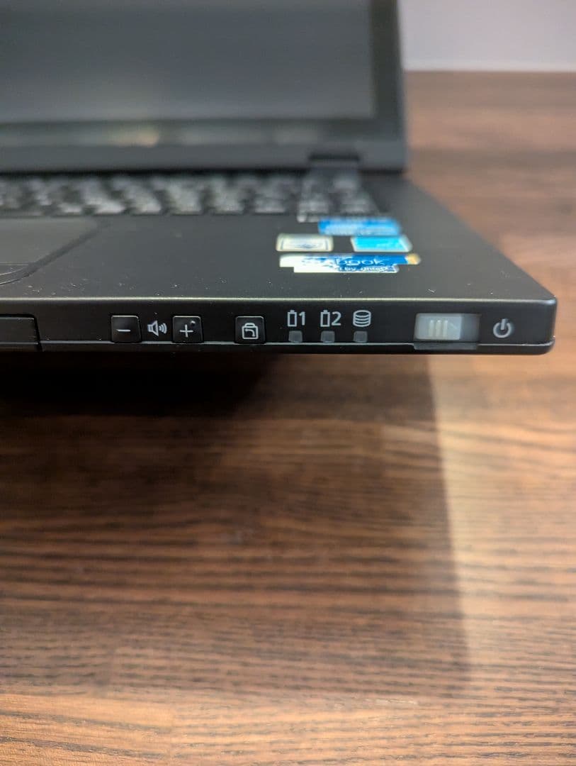 Panasonic CF-AX2マットブラックタッチパネル モニター180度回転