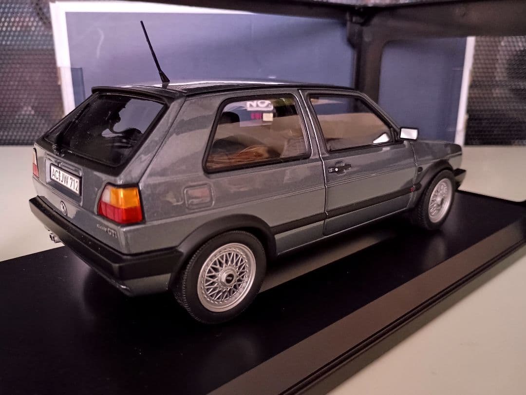 ノレブ VW GOLF フォルクス ワーゲン ゴルフ 2 GTI 1/18