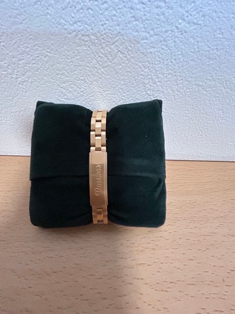 Rosemont SWISSピンクゴールド腕時計