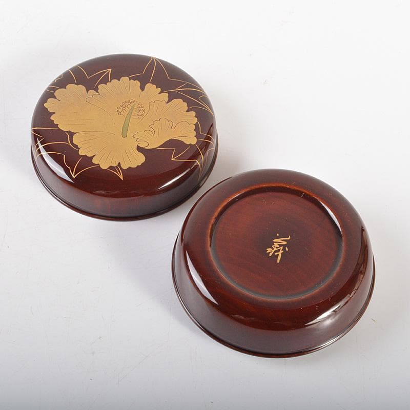 人間国宝　山下義人作　屋島神社古材　木地　呂塗蒔絵香合　芙蓉　共箱　V　5948