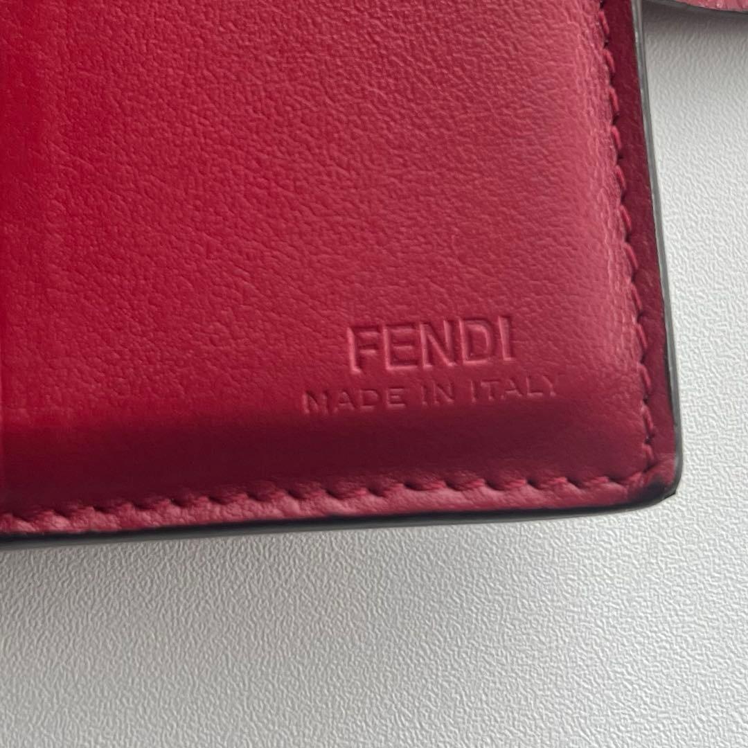 35 極上美品 FENDI フェンディ ズッカ 2つ折り財布