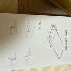 寝ころんだまま作業できるパソコンデスク 着脱式マウスパッド付