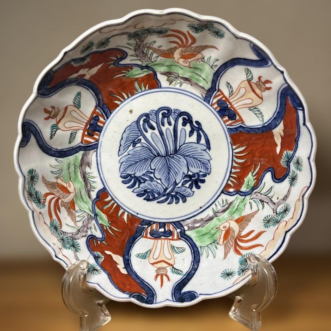 大鉢　色絵　輪花器　波型の青赤花模様菓子器