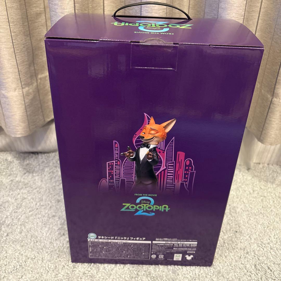 ズートピア2 ハッピーくじ ラストワン賞　ニック・ワイルド タキシードフィギュア