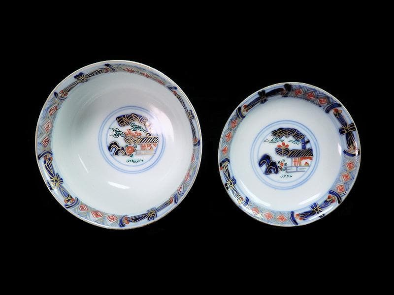 古伊万里　金襴手　陽刻　窓絵　花の図　蓋茶碗　２客　E114AS-CEk