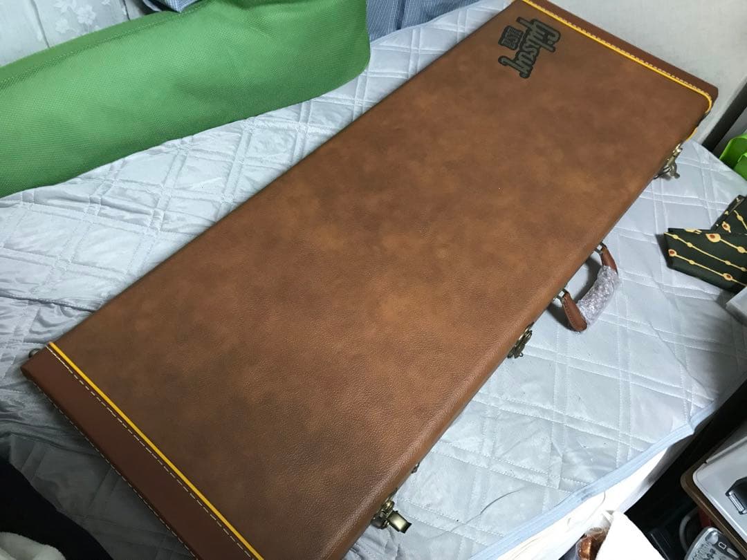 ギブソンハードケース　エクスプローラー