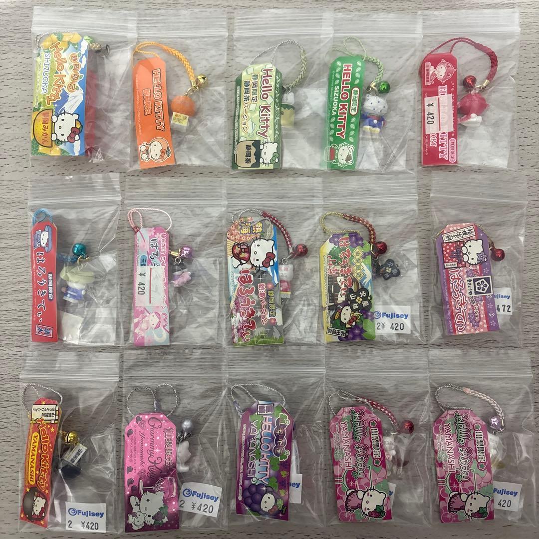 【Sanrio】Hello Kitty　ご当地キティ　アクセ　ジャージ　etc