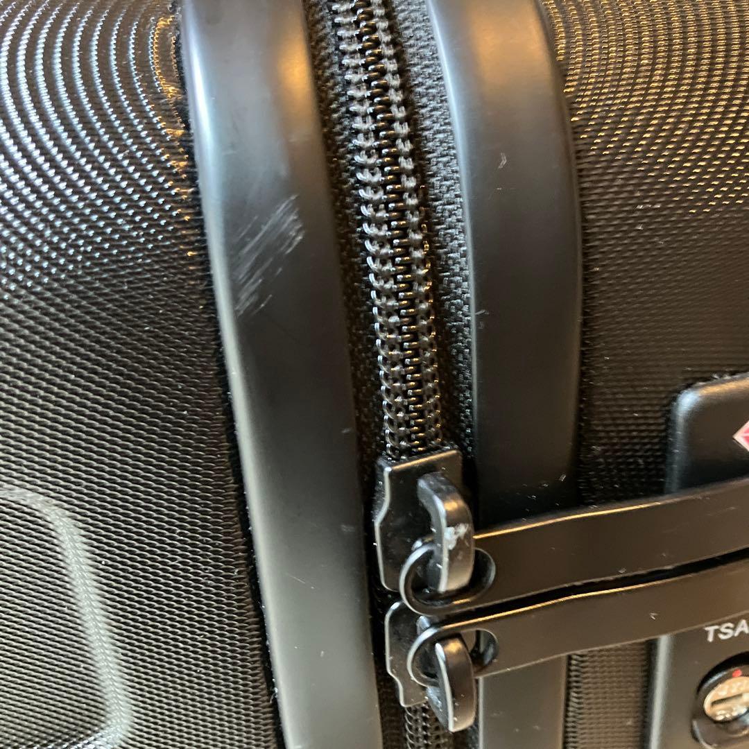 無印良品　バーを自由に調節できる　ハードキャリーケース（２０Ｌ）黒