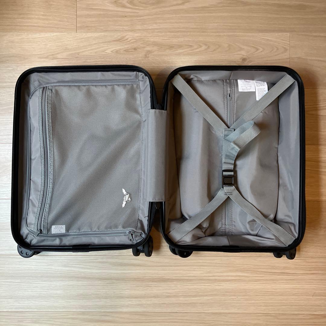 無印良品　バーを自由に調節できる　ハードキャリーケース（２０Ｌ）黒