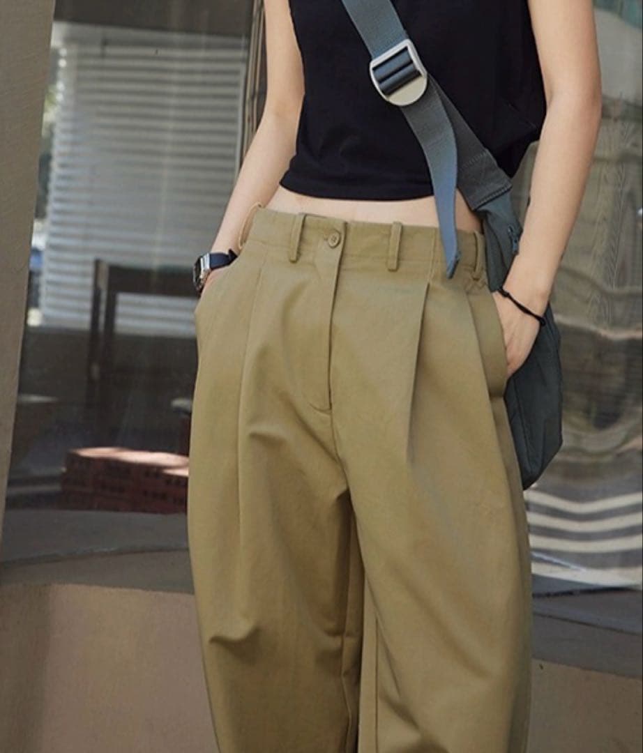 ANOTHER S タック入りワイドチノパン