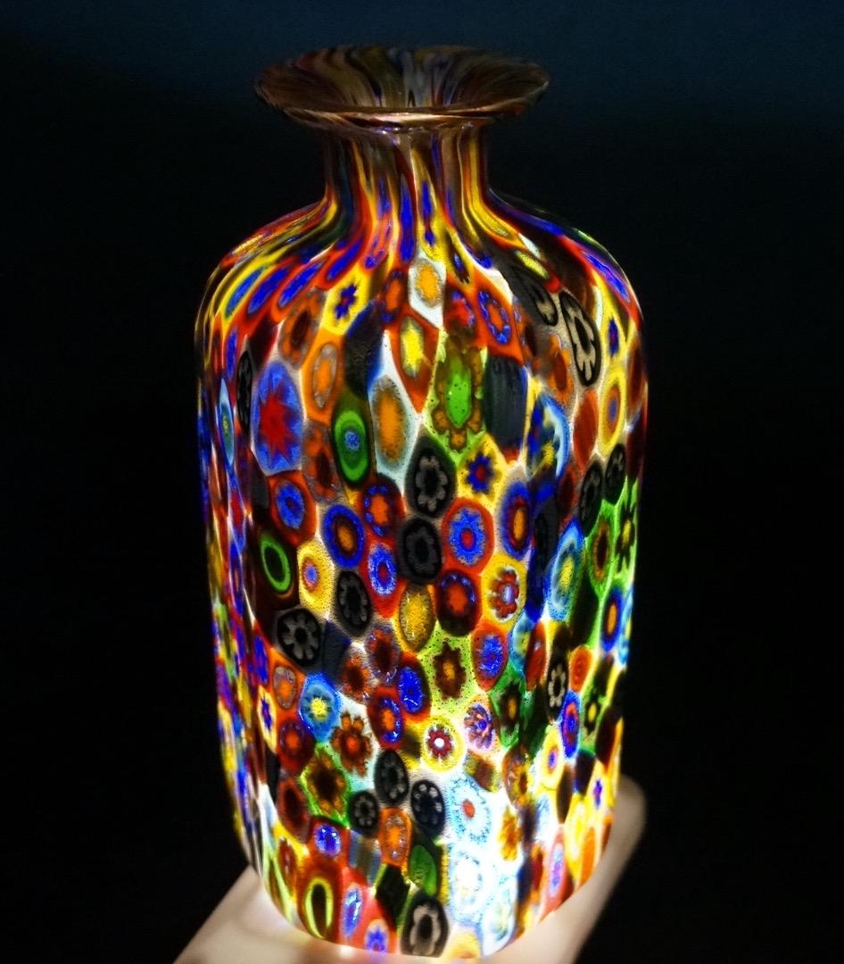 ベネチアンガラス　ミルフィオリの「アンティーク」の6角の花瓶