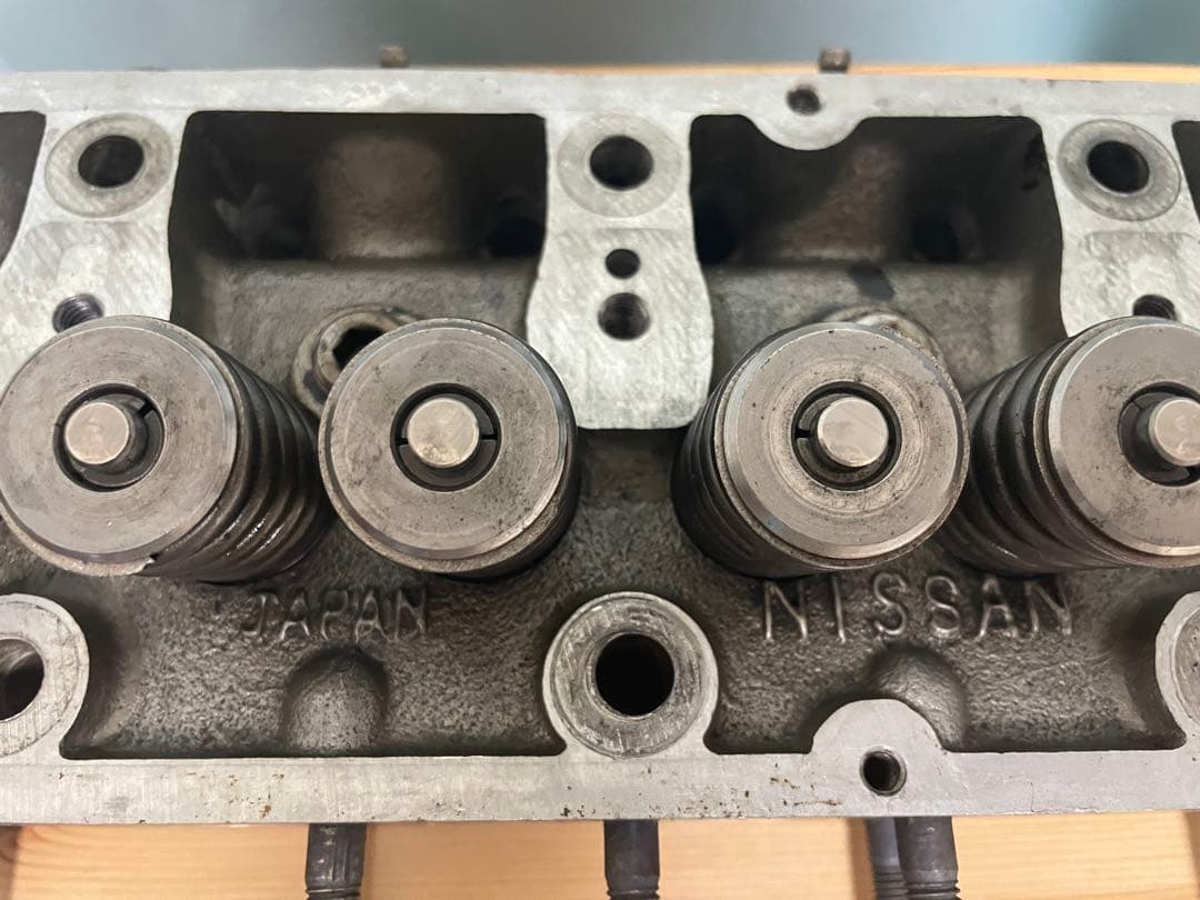 ニッサンサニー日産A型楕円ポートヘッドB110GX A12A TOMEI