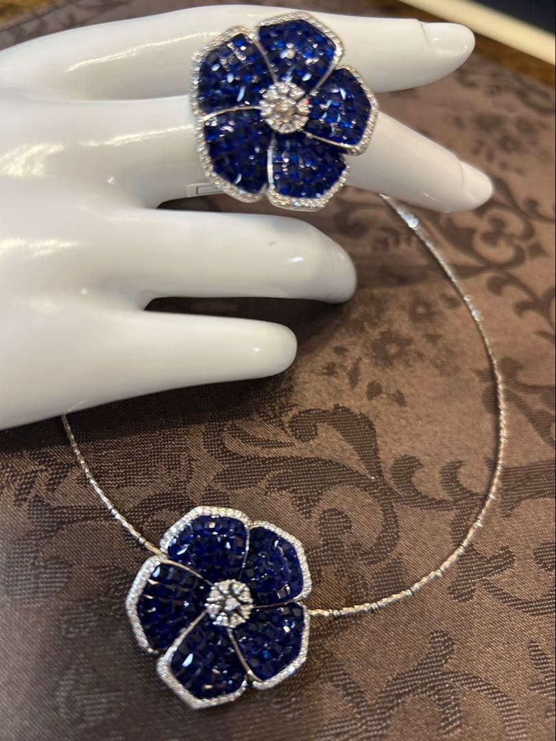 ハートちゃん❣️ミステリーセッティングブルーサファイアブローチ