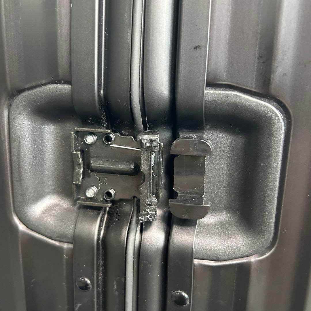 aki　RIMOWA トパーズステルス 84L 85L ブラック