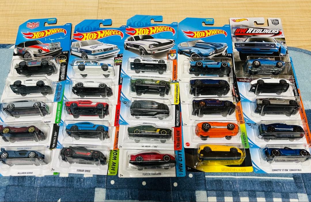 ホットウィール ポルシェ　アメ車　フェラーリ599等セット