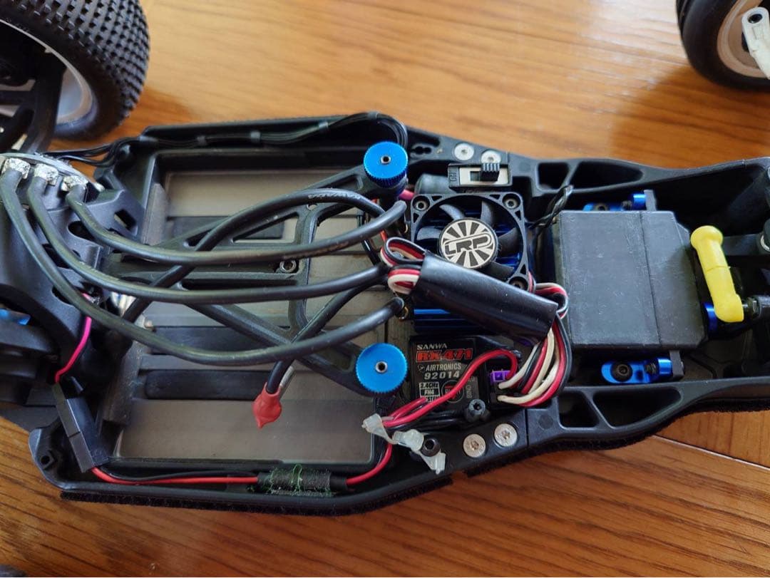 アソシ B5M ファクトリーライト すぐ走行◎