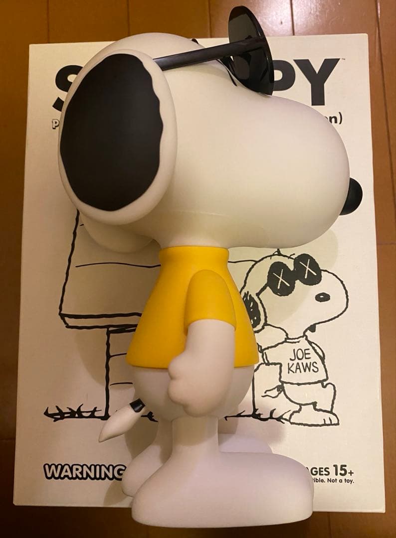 original fake kaws JOE SNOOPY ソフビフィギュア