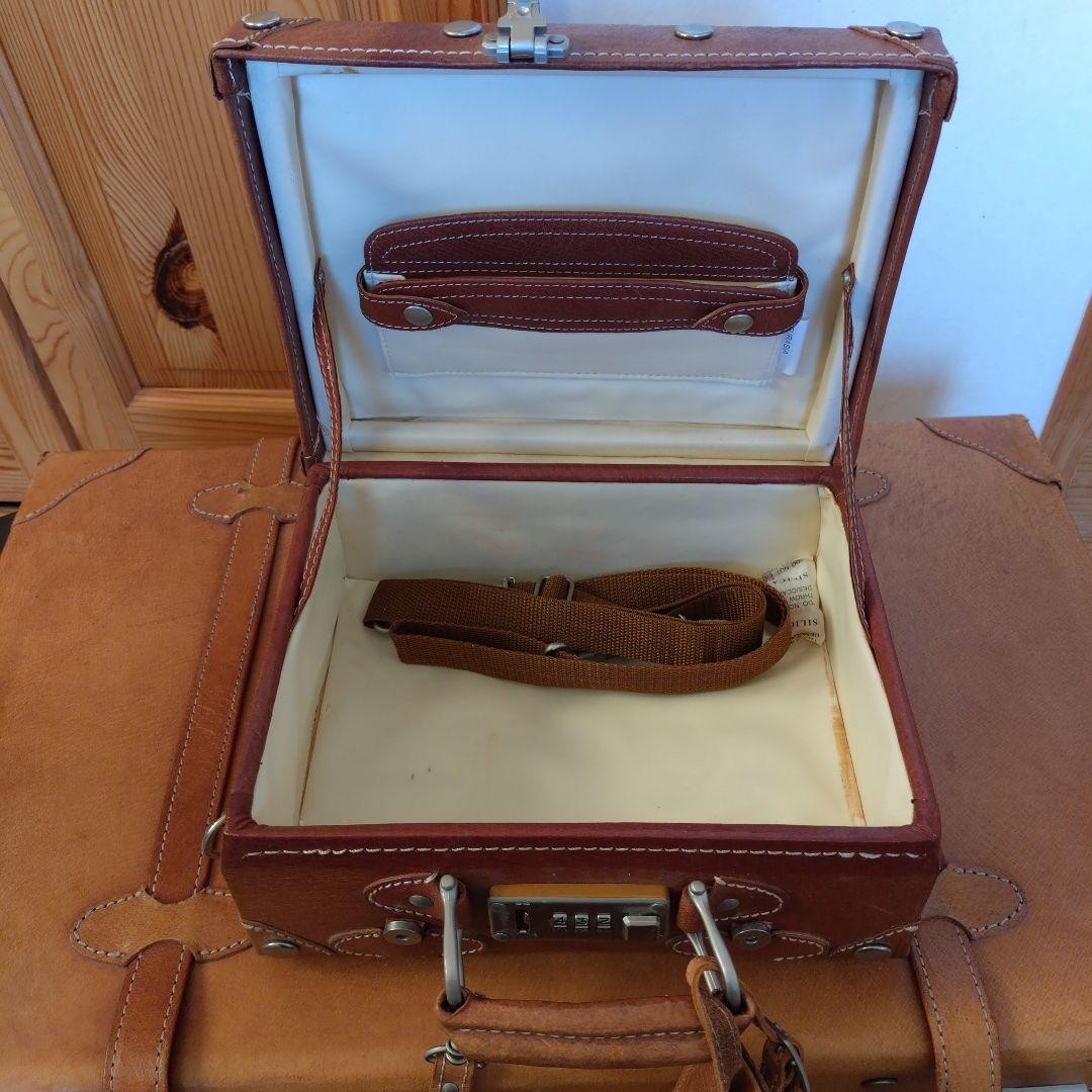 レザーキャリーケースセット　Mサイズ