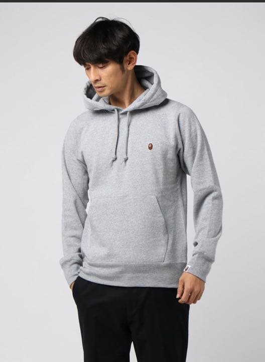 A BATHING APE ワンポイントプルパーカー　サイズS