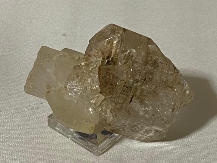 トパーズ　54.7g