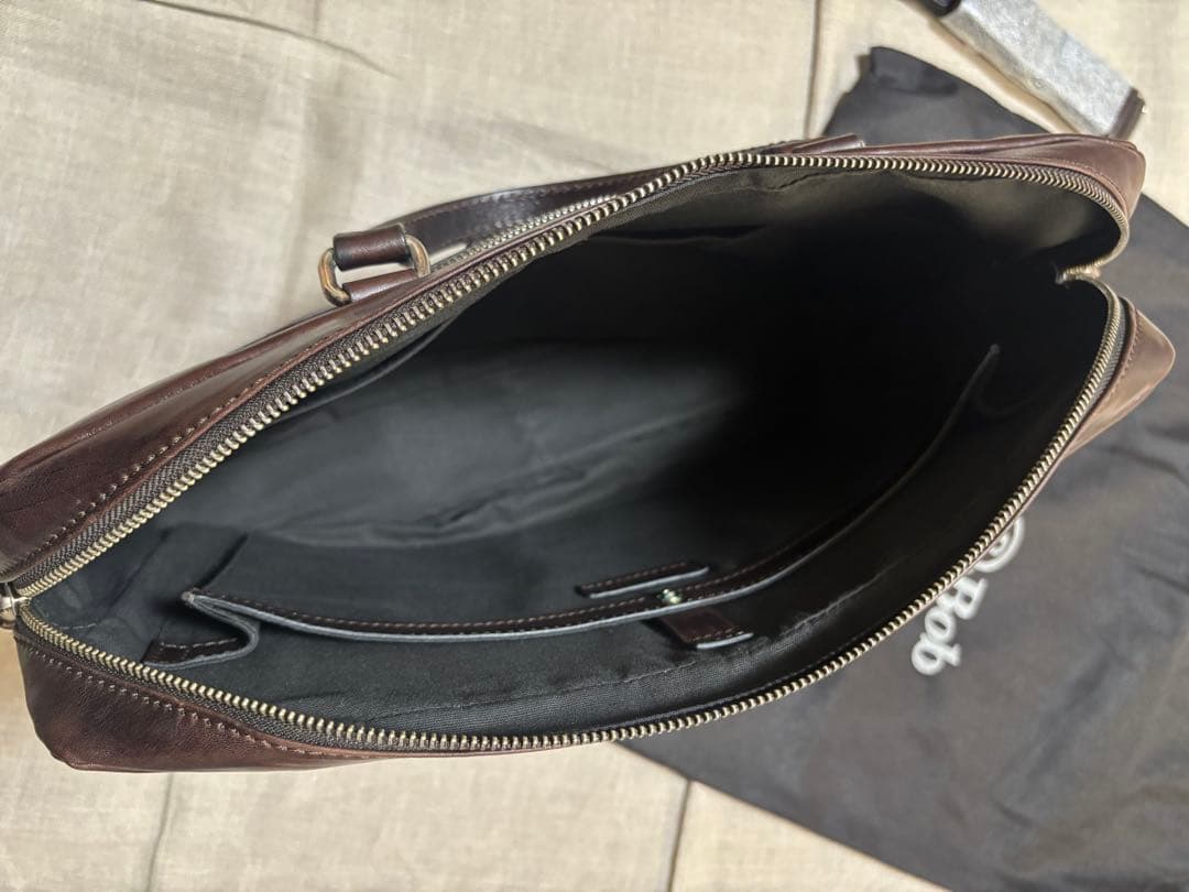 Daniel & Bob ブラックレザー ビジネスバッグ　ブラウン