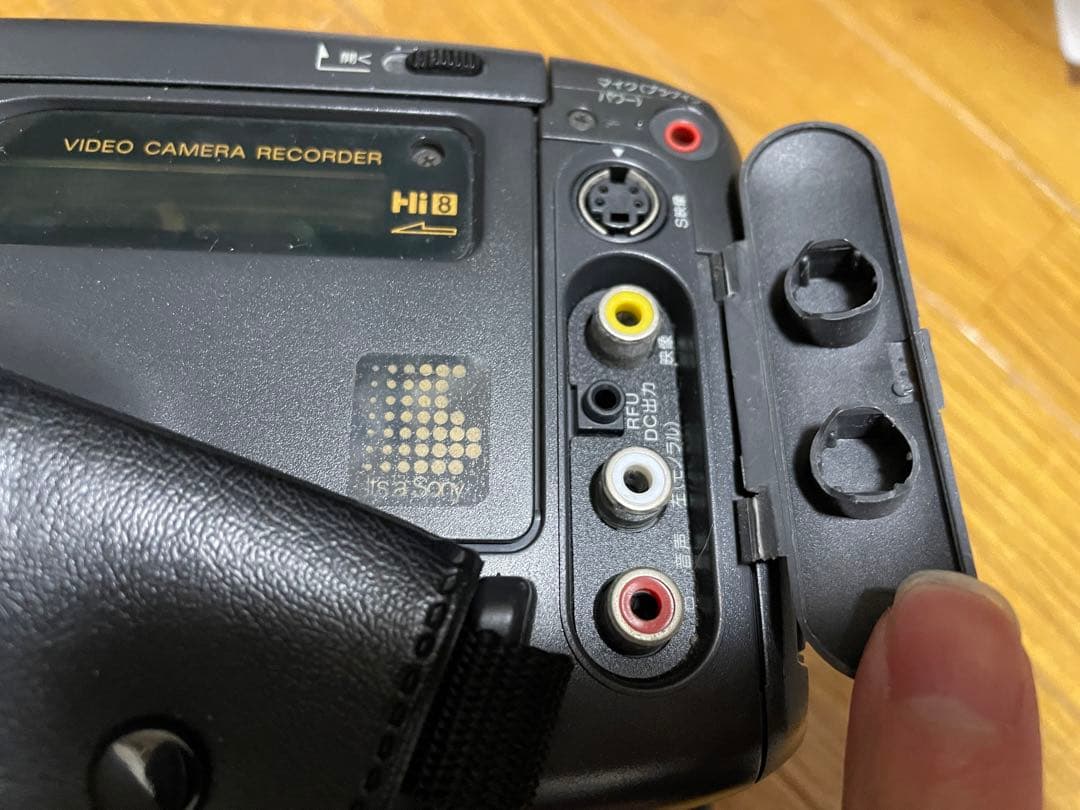 SONY CCD-TRV60 ハンディカム　動作品　ダビング用　Hi8