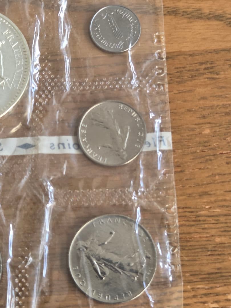 (プルーフライク)　フランス　モネ·ド·パリ　FDC セット　1973