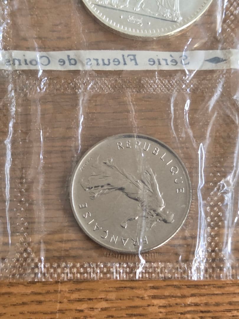 (プルーフライク)　フランス　モネ·ド·パリ　FDC セット　1973