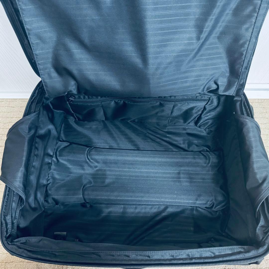 廃盤　TUMI トゥミ　キャリーケース　スーツケース　ブラック　22021DH
