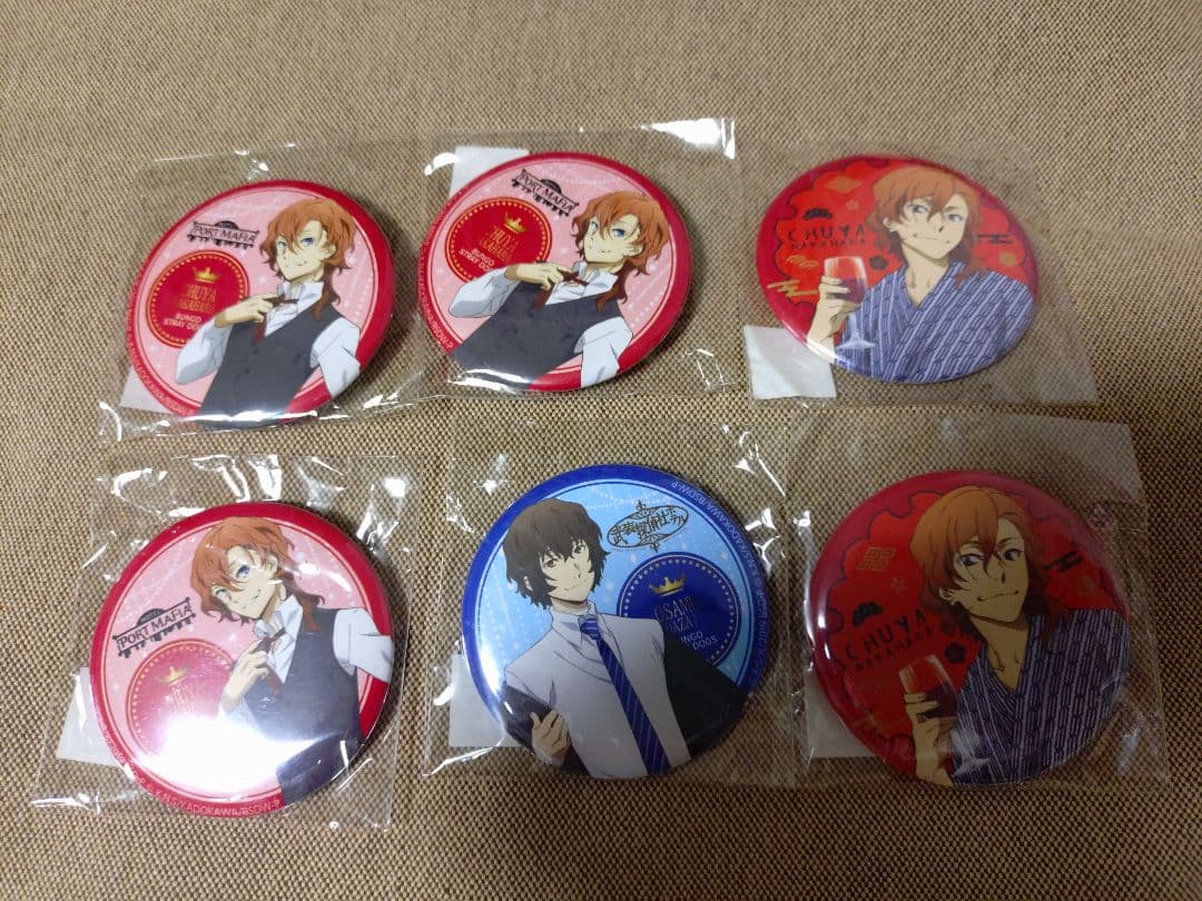 ホテルコラボ　文豪ストレイドッグス　缶バッジ　中也　太宰