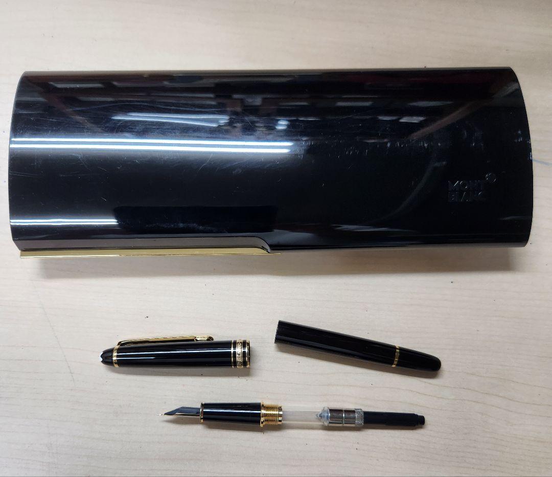 MONTBLANC 黒 万年筆小型