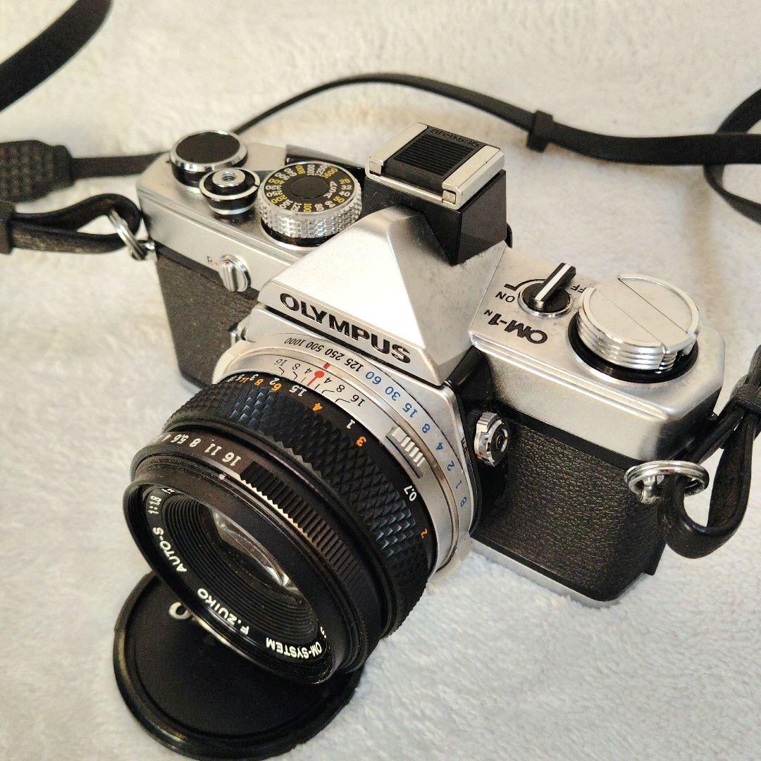■美品■ OLYMPUS OM-1N F.ZUIKO 50mmf1.8ストラップ