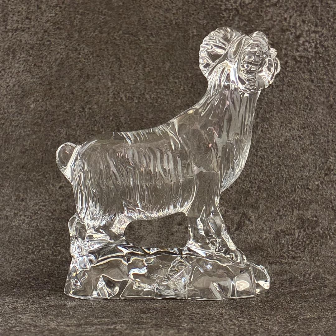 バカラ 干支 未 クリスタルガラス 置き物 オブジェ 箱付き Baccarat