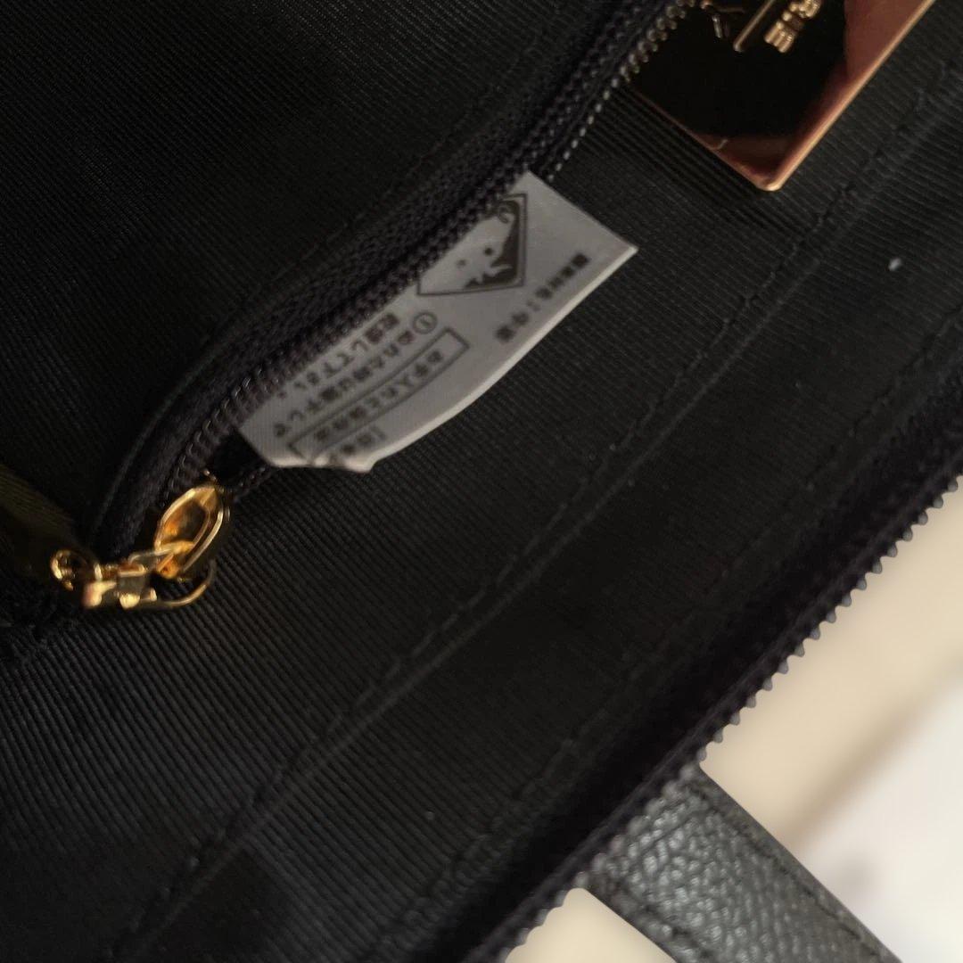 GVENCHY ジバンシー　牛革　ハンドバッグ　フォーマル