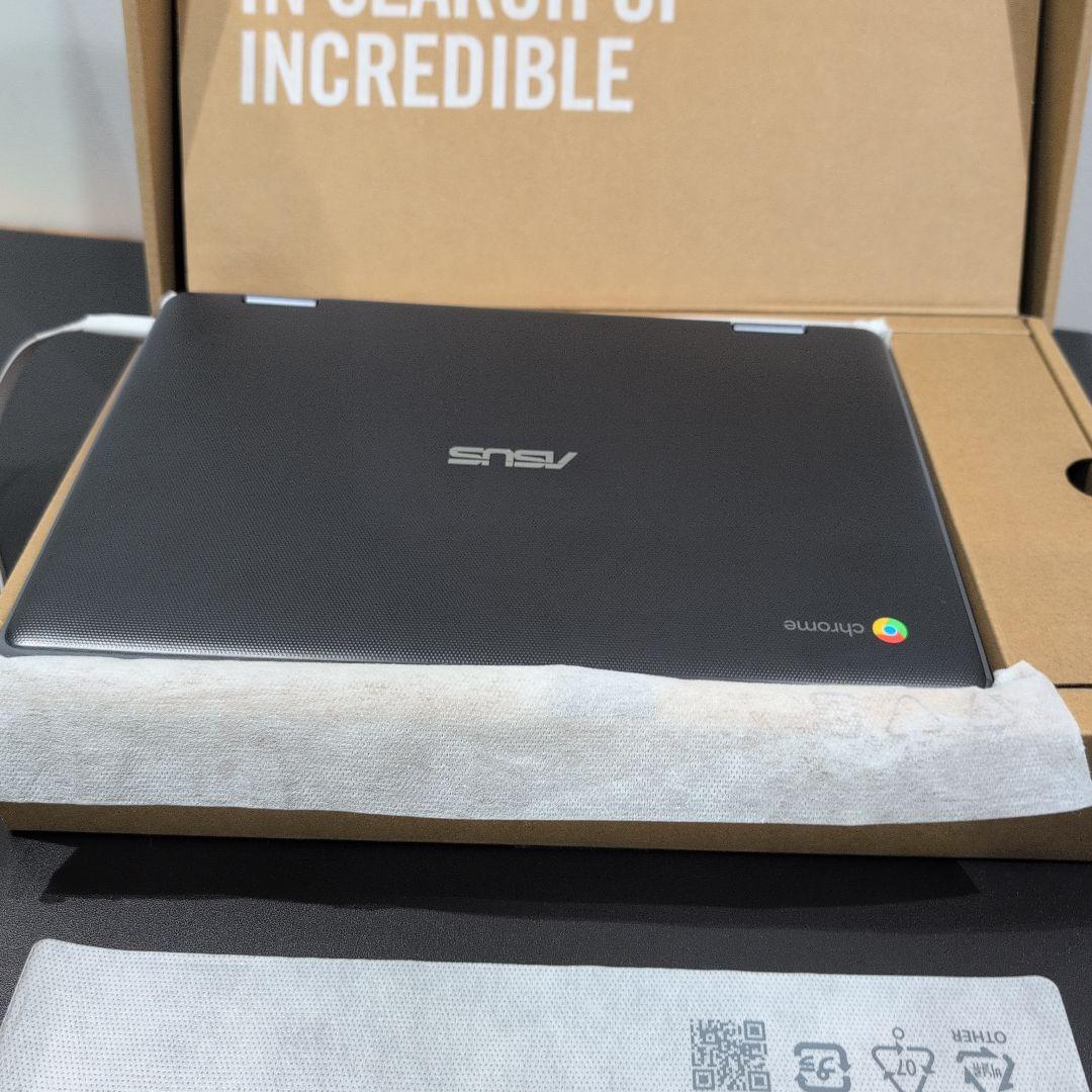 Chromebook　C214MA 登録のみほぼ未使用品 J