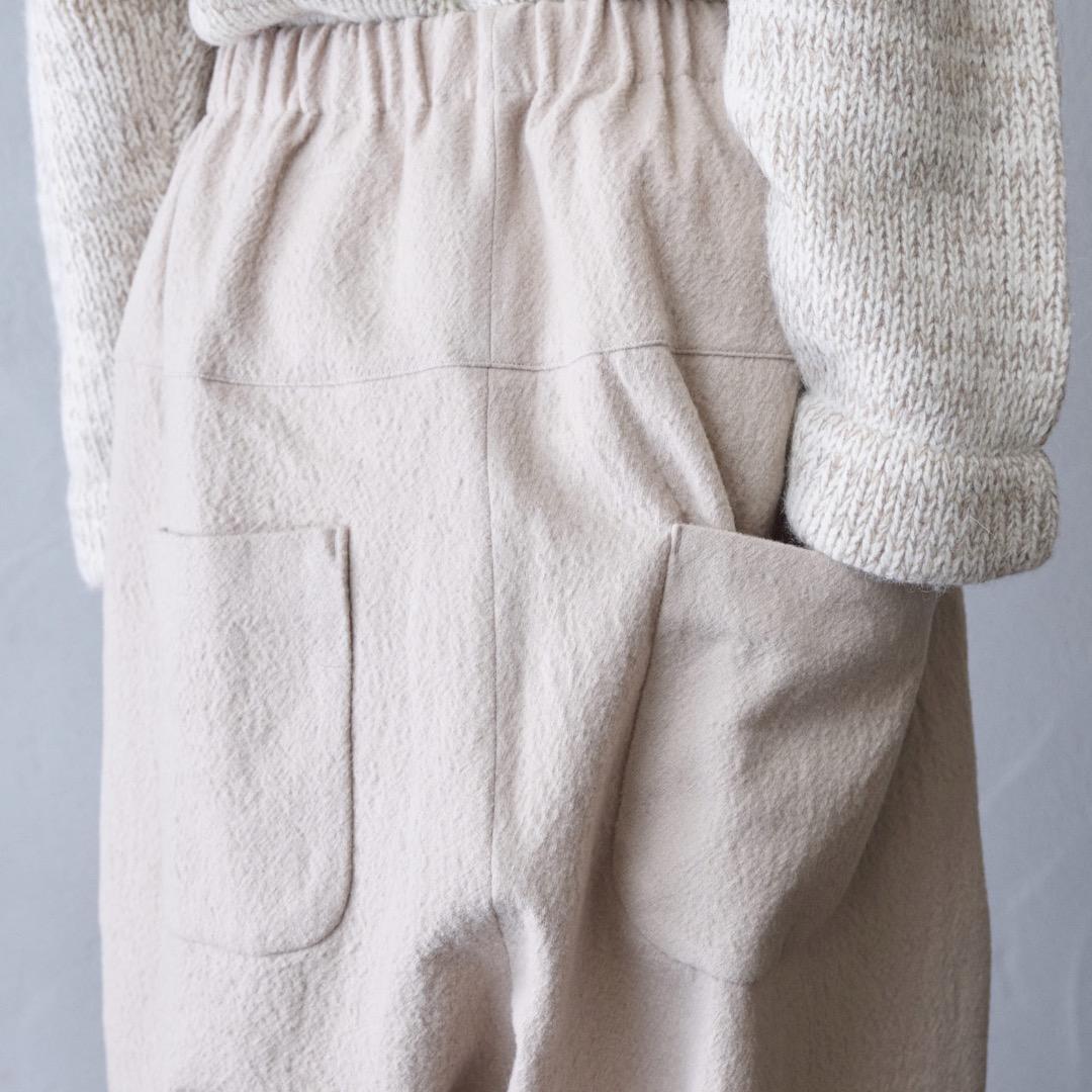 【新品未使用・タグ付き】veritecoeur ウールパンツ