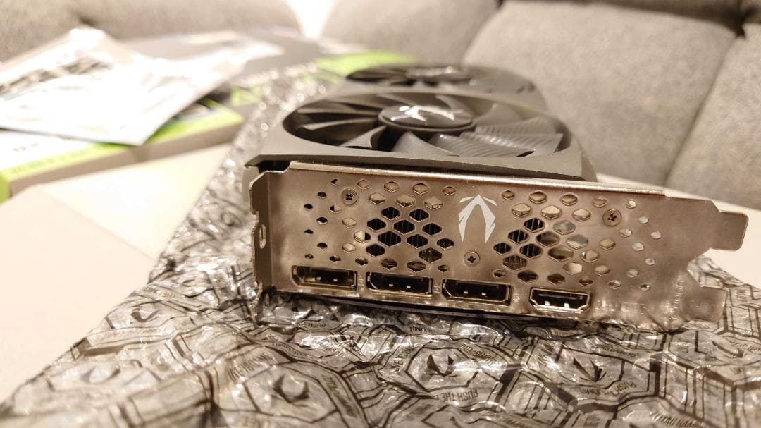 わ*ー様 ZOTAC GeForce RTX 4070 Twin Edge OC