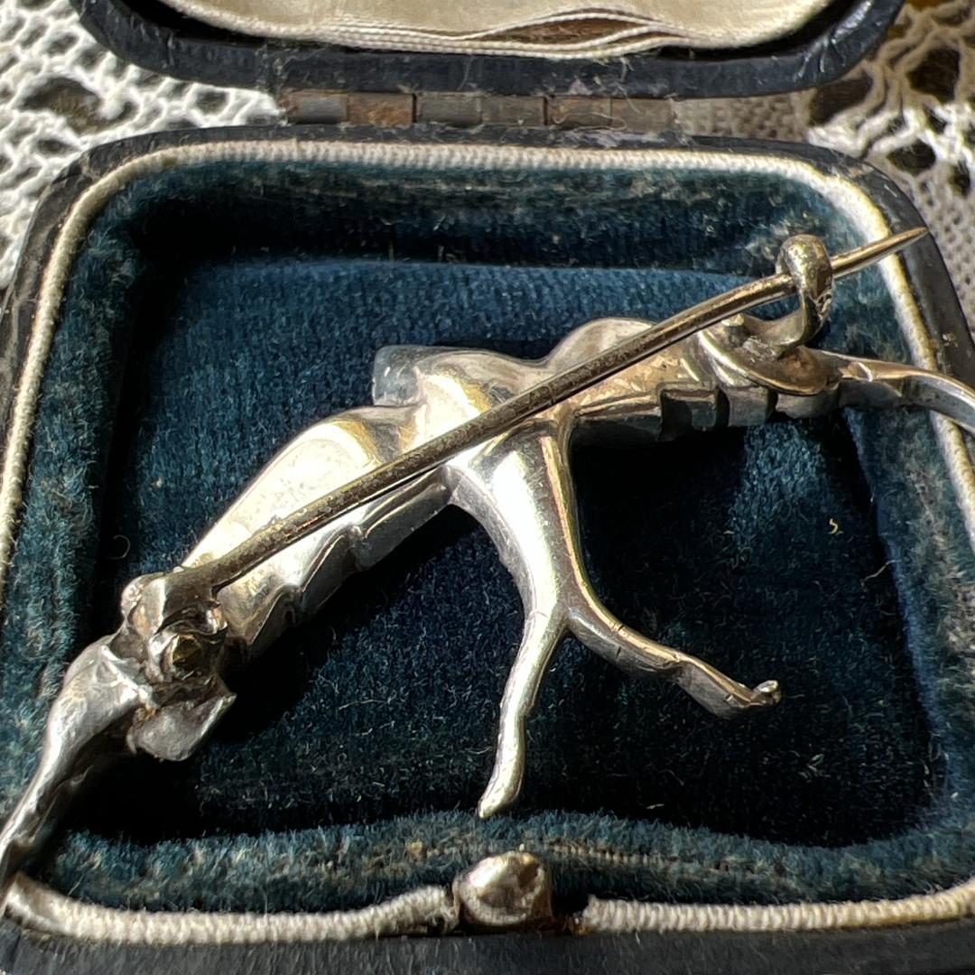 【アンティーク 】 ツバメブローチ ペーストガラスシルバー900 ヴィクトリアン