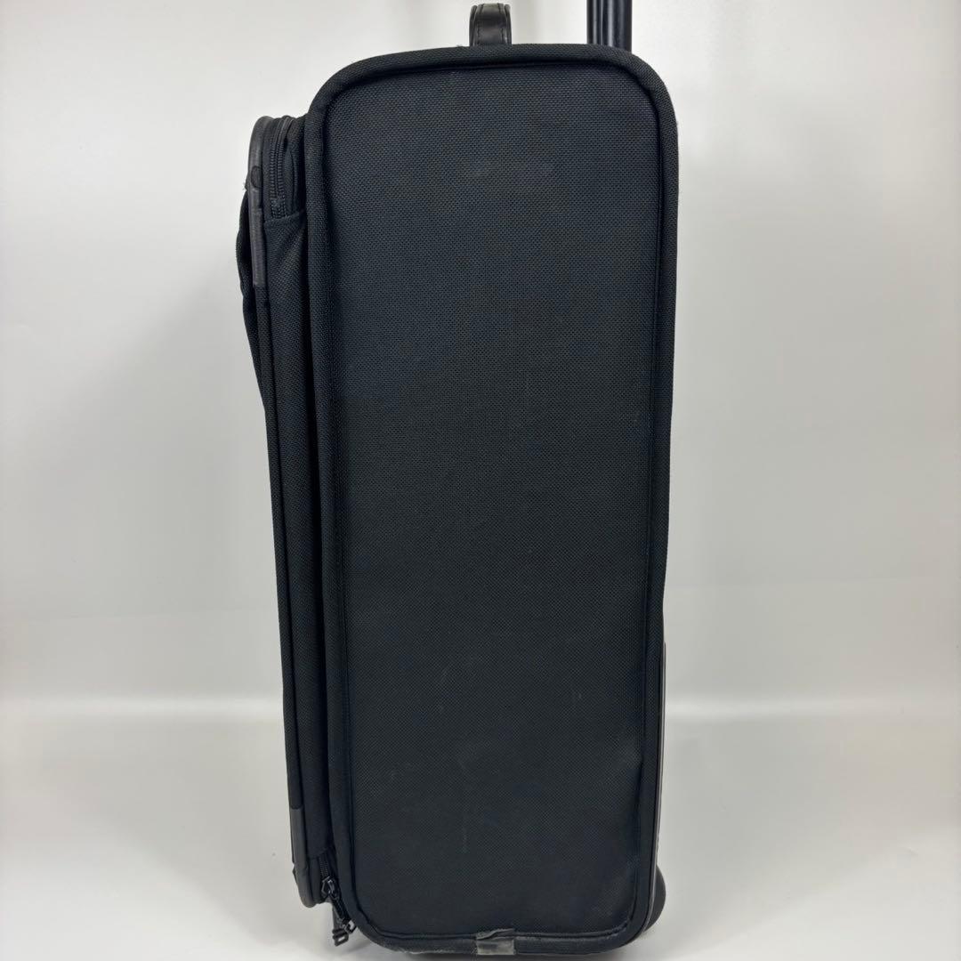 TUMI キャリーケース 2279D3 2輪 機内持ち込み 黒　トゥミ