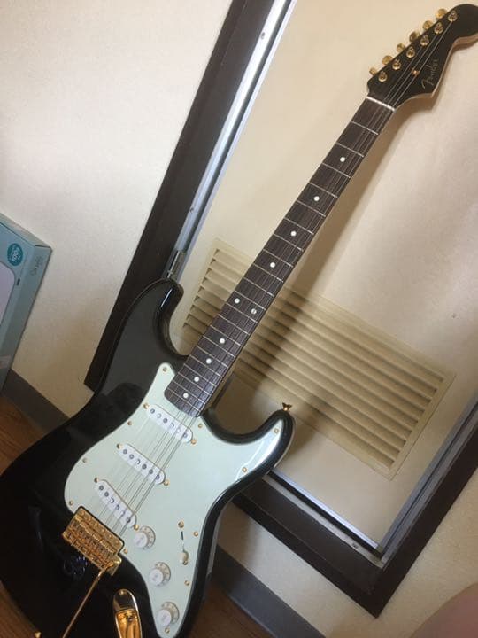 MIJ Stratocaster レフティ