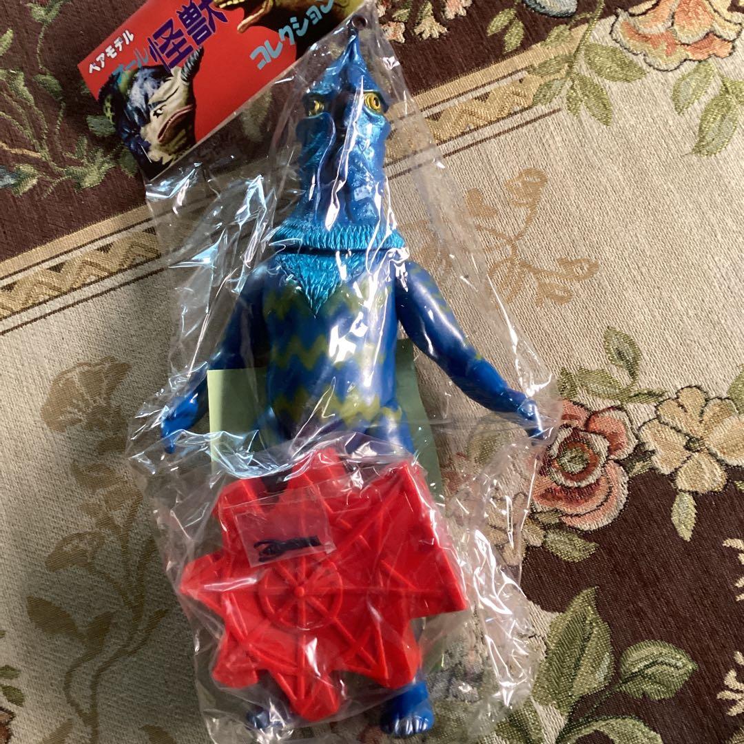 ベアモデル　ハイパーホビー限定　ジャイアントケムール人【観覧車付き】新品未開封