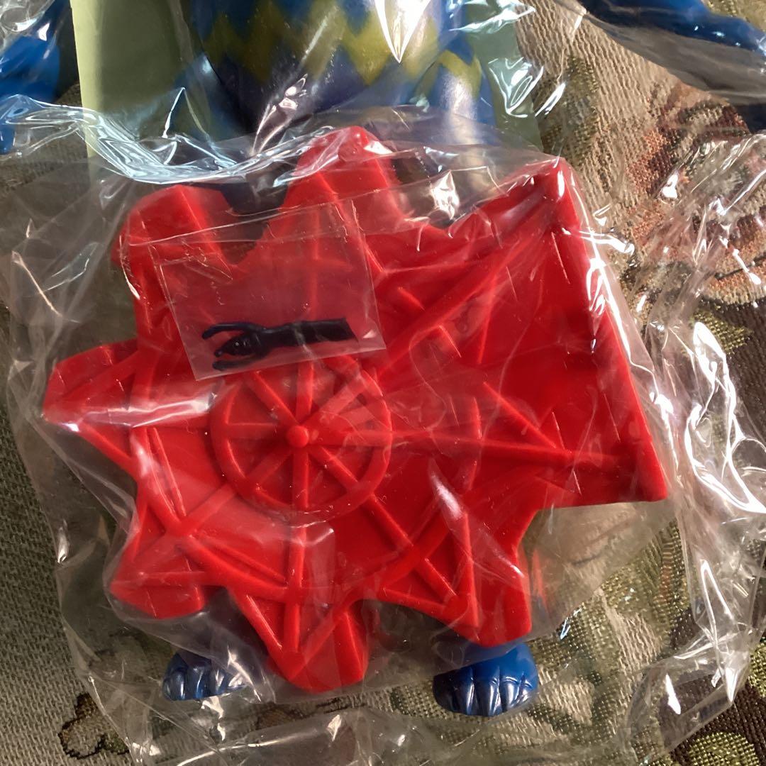 ベアモデル　ハイパーホビー限定　ジャイアントケムール人【観覧車付き】新品未開封