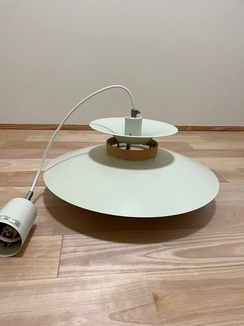 インターフォルム　ペンダントライト