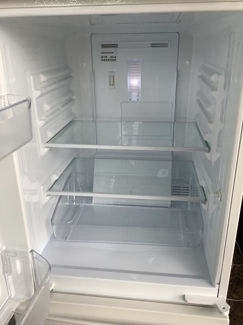 ひまわり 19年製 シャープ 2ドア冷蔵庫 SJ-D14F-W 137L