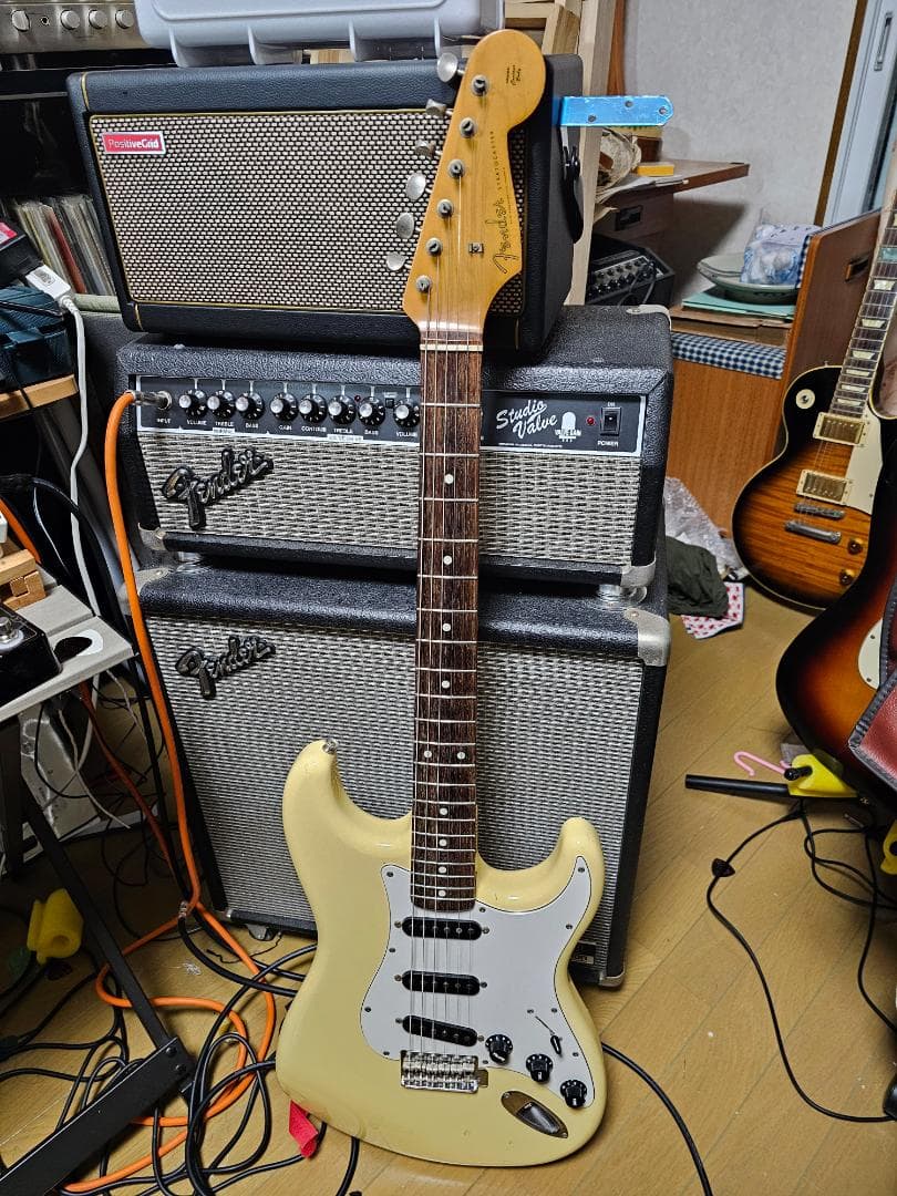 専用 ‼️早い者勝ちFenderJAPAN ストラトキャスター Eシリアル