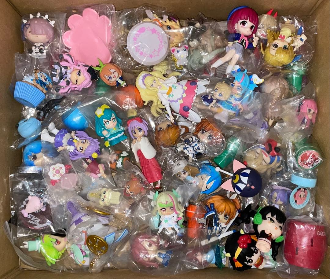 美少女 女 キャラクターグッズ 800点 まとめ売り アニメ 漫画 ゲーム