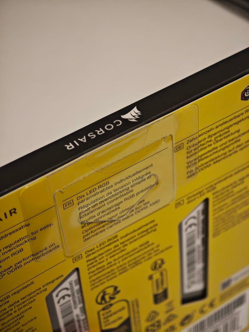 メモリー M.0322Corsair RGB DDR5 32GB 6000MHz