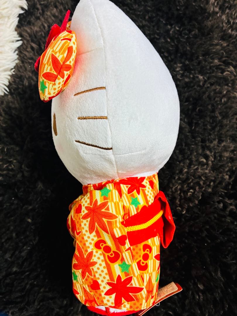 稀少　レトロ　ハローキティ 紅葉柄 着物 ぬいぐるみ M 30cm 脚にサンダル