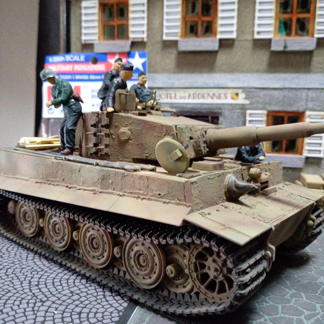値下げしました　タミヤ　タイガーⅠ型　最後期型　1／35　アクセサリーパーツ多数